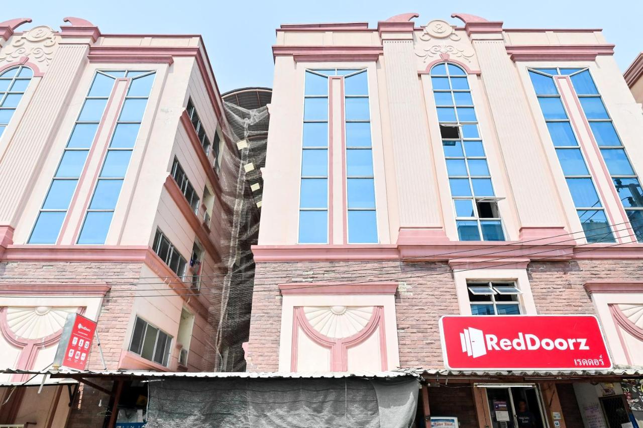 Big Bird Palace Ladprao 71 Bangkok Exterior photo